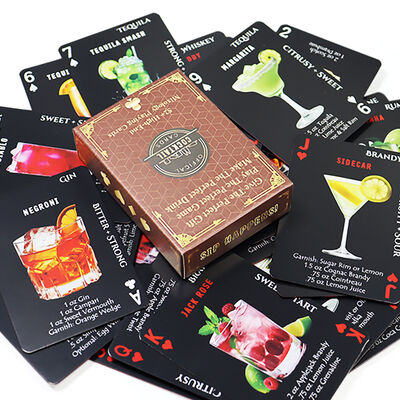 Thiết kế tùy chỉnh Bài Poker Cạnh Đỏ Sang trọng với In ấn theo yêu cầu